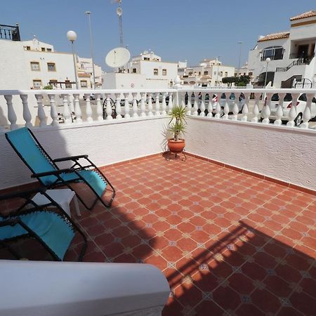 فيلا Vistabella Golf Flat With Access To Pool And Parking أوريويلا المظهر الخارجي الصورة