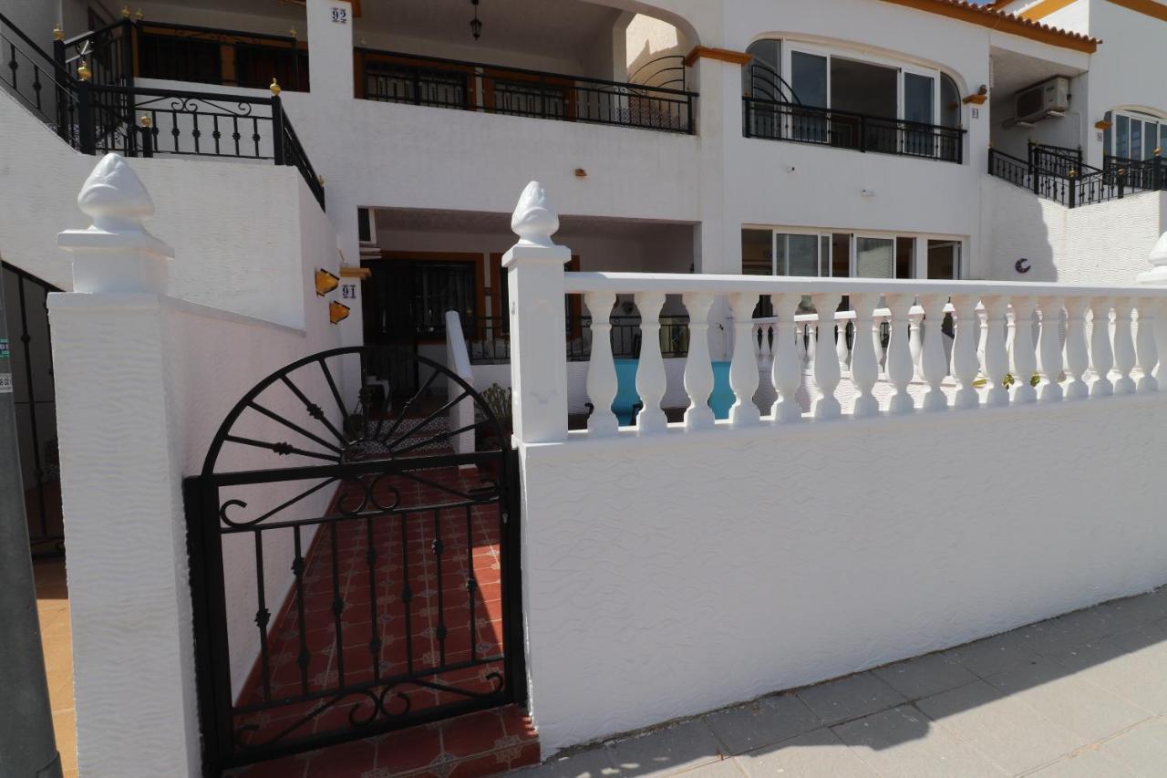 فيلا Vistabella Golf Flat With Access To Pool And Parking أوريويلا المظهر الخارجي الصورة